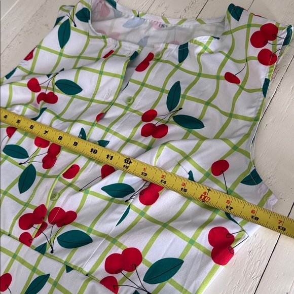 Sleeveless White Cherry Print Midi Dress Green Waistband NWOT XL 50/60s vibes - Picture 13 of 15